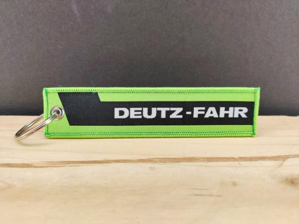 Deutz Fahr Traktor Oldtimer Schlüsselanhänger gewebt